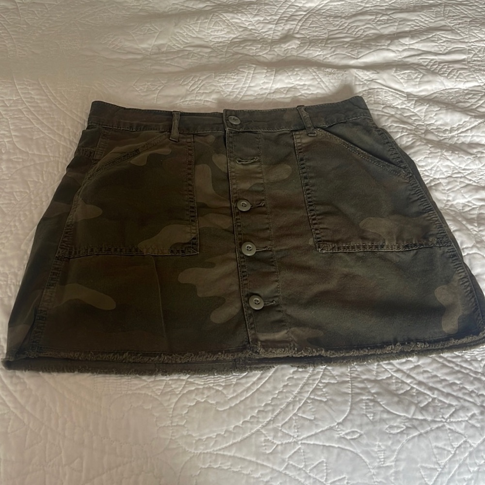 Army print skirt